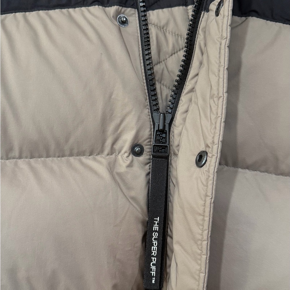 The Super Puff Shorty Puffer Jacket - Picture 3 of 8